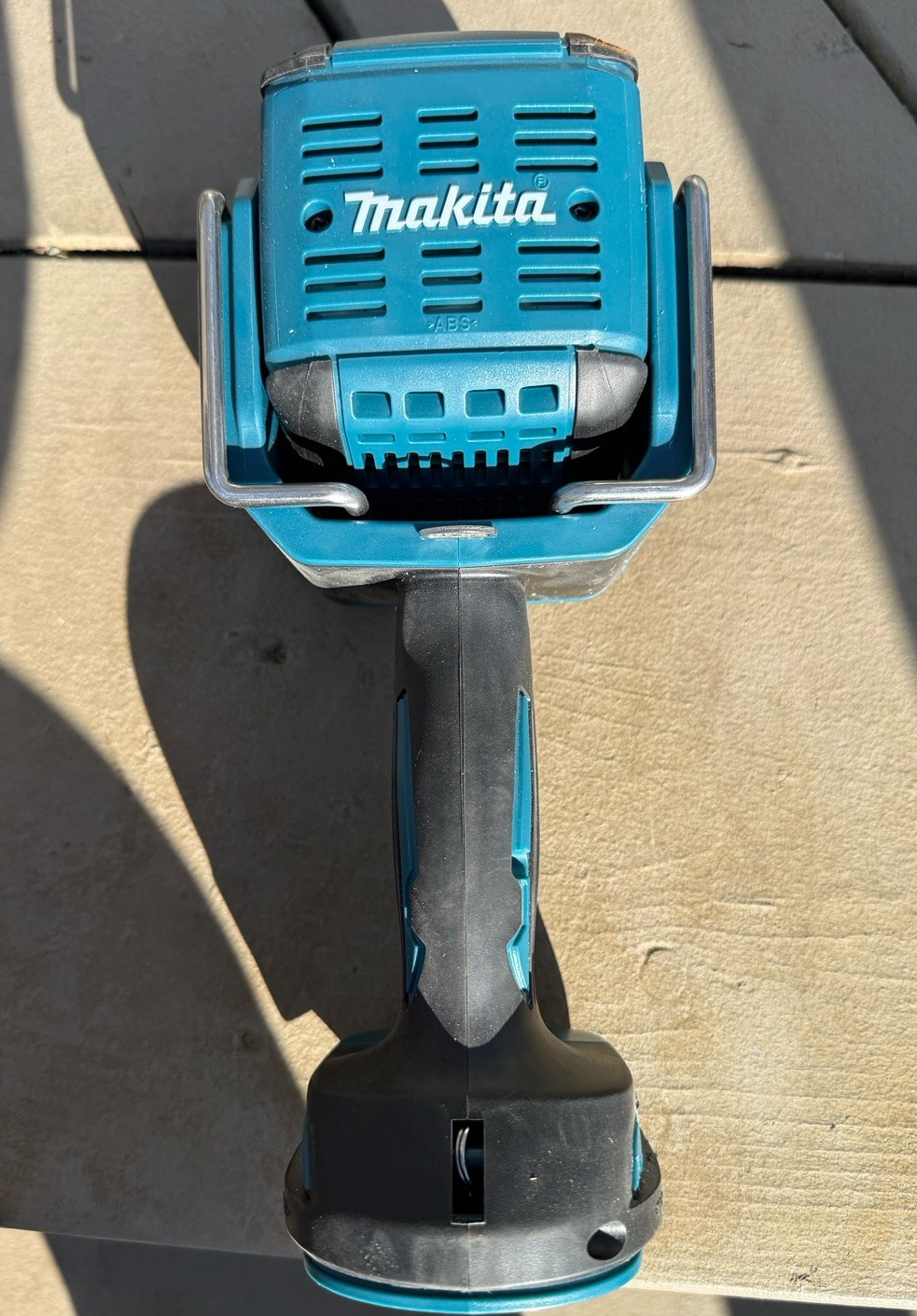 Makita DML812 Flashlight Tool Only – See Photos And Read Description.