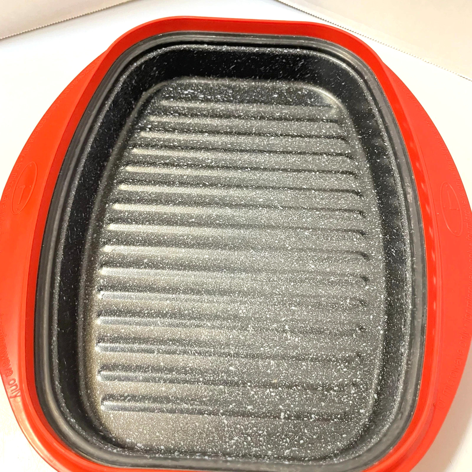 Range Mate Rectangular Nonstick Microwave Grill Pan Red With Recipe Booklet