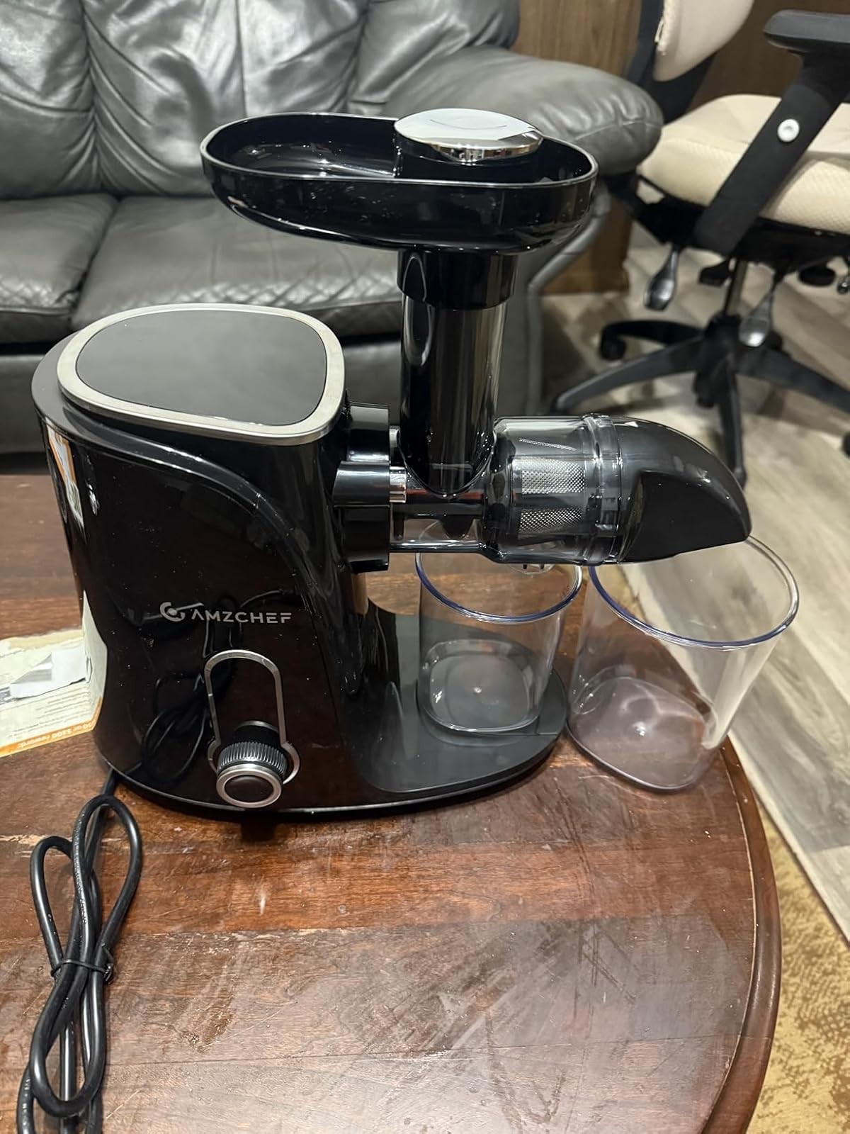 Juicer Machines,AMZCHEF Slow Cold Press Juicer with 2 Speed Modes,Travel bottles