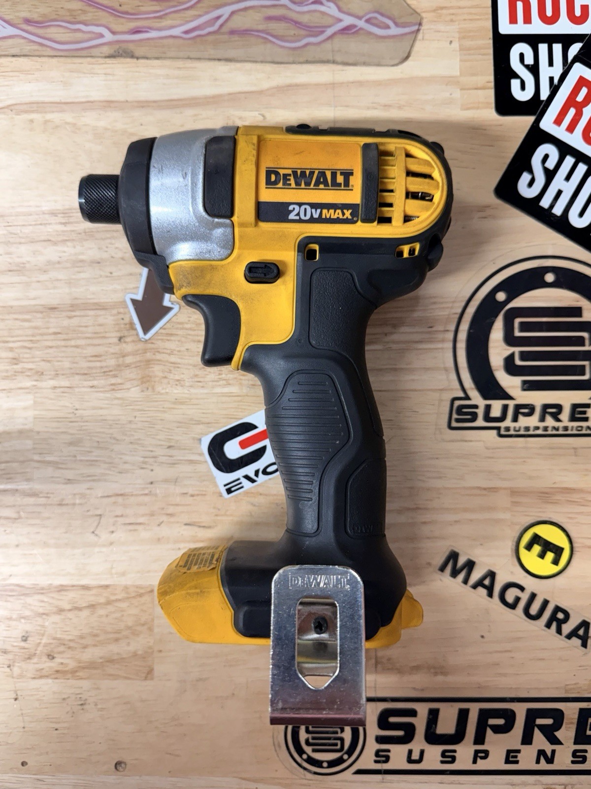 DEWALT DCF885 20V 1/4 in. Impact Driver – Black/Yellow (Tool Only)