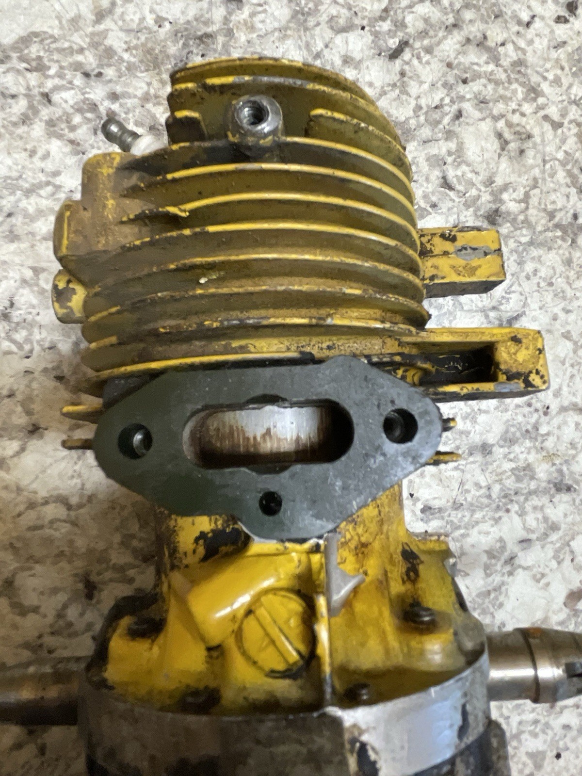 OEM Vintage McCulloch Chainsaw Engine, Untested, Unknown Model, Spins Freely