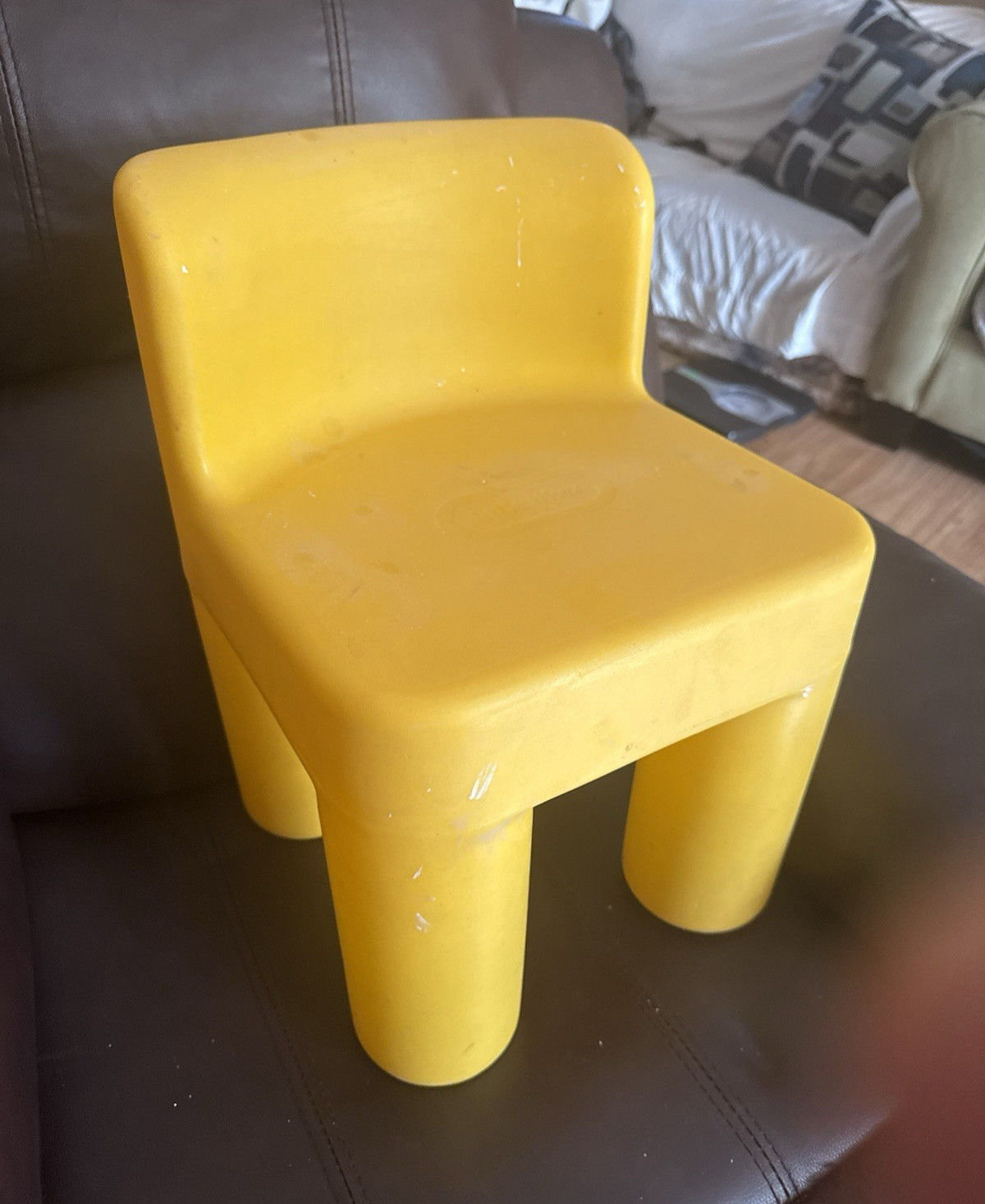 Little Tikes Yellow Plastic Chair for Kids Unisex Baby & Toddler – 1 Item Set