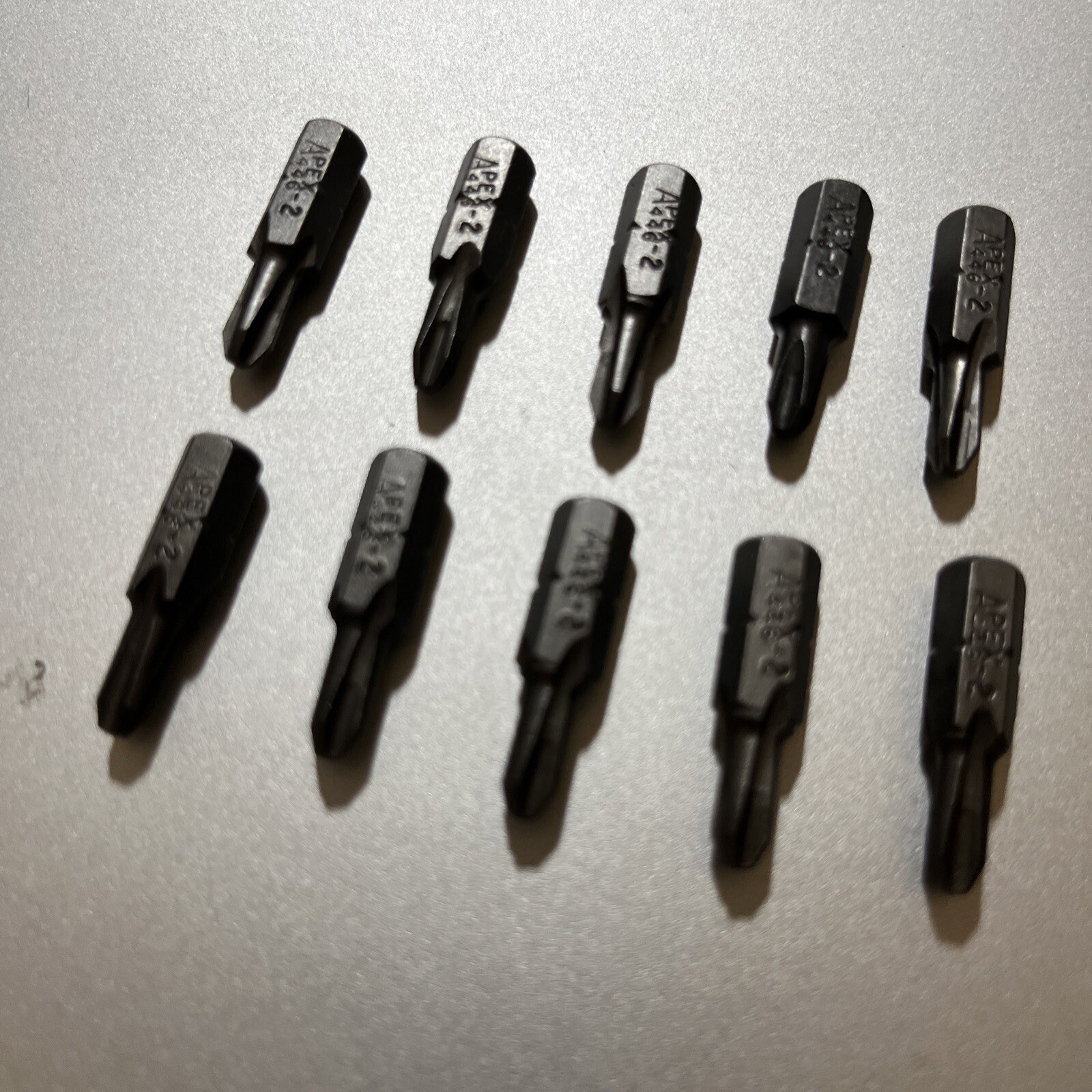 10 PIECE APEX # 446-2, PHILLIPS #2 HEX SHANK BIT, 1/4″ X 1″ ( NEW )