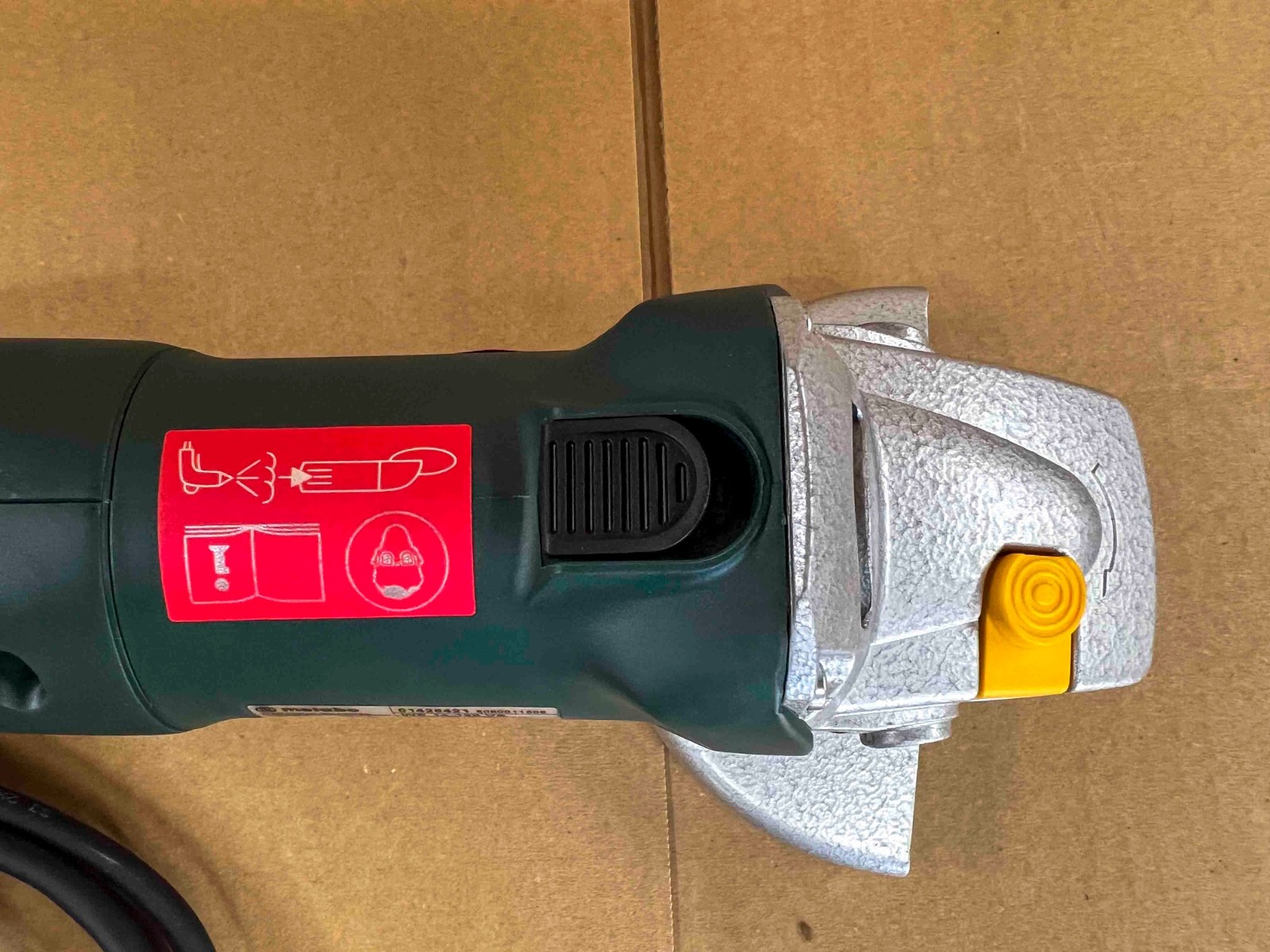 Metabo WE 14- 125VS Quick 4 1/2″ Grinder