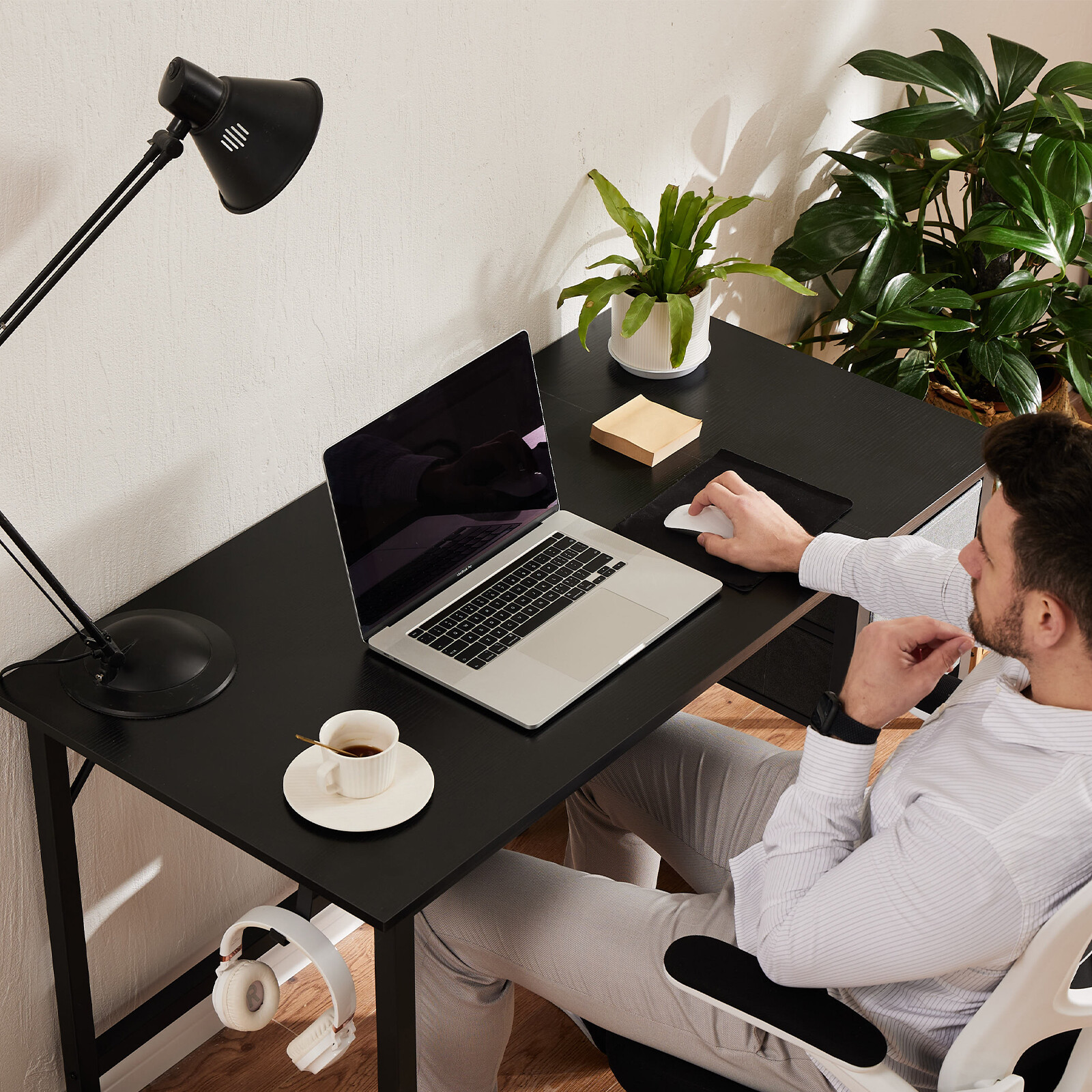 40/47″ Home Office Computer Desk with 2 Storage Drawers,Small Modern Study Table