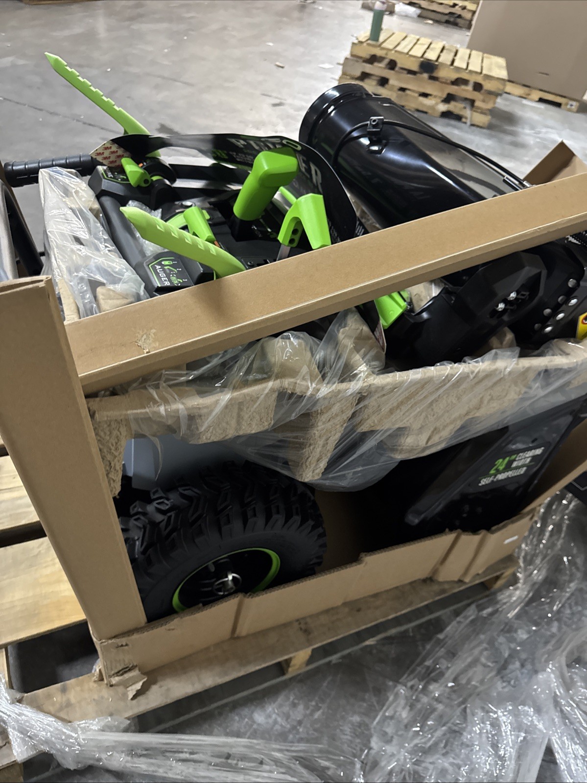 Ego SNT2405 Power+ 56V Snow Blower 24In Self Propelled 2 Stage w/ 2 Batteries