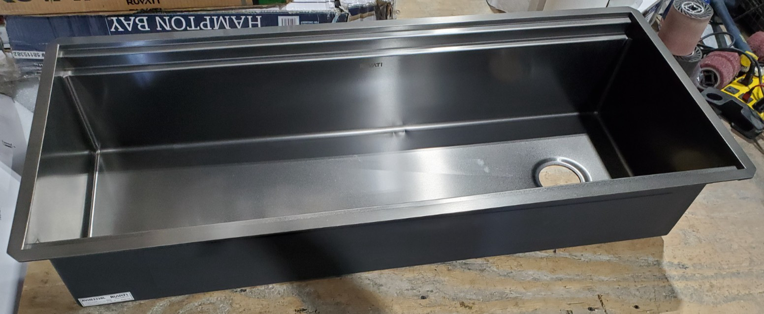 Ruvati 45″ Black Workstation Two-Tiered Undermount Sink- RVH6333BL (137474)