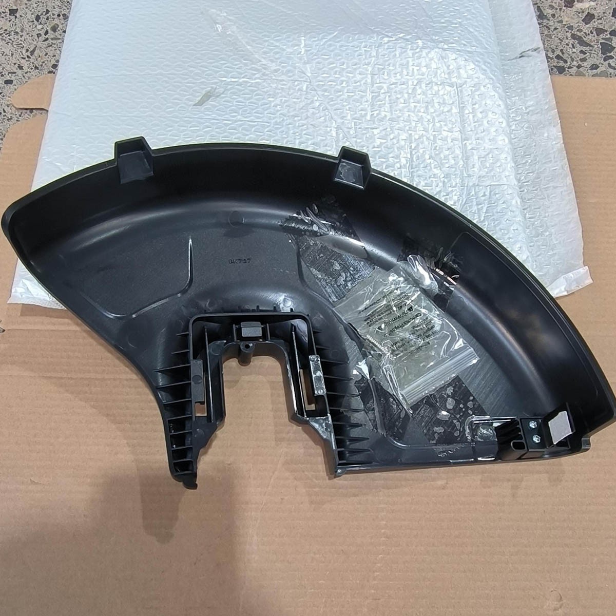 Fits Black & Decker 90567871N 90567871C String Trimmer Guard Assembly LST136 A
