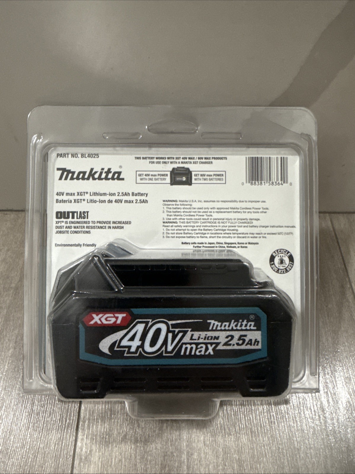 Makita XGT BL4025 40V Lithium-Ion Battery 2.5Ah Black BL4025 MPN 40V Li-Ion