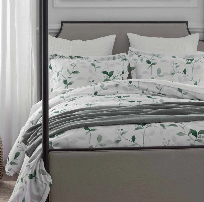 Legends Hotel Botanic Meadow Premium Smooth Wrinkle-Free Sateen Bed Sheet Set
