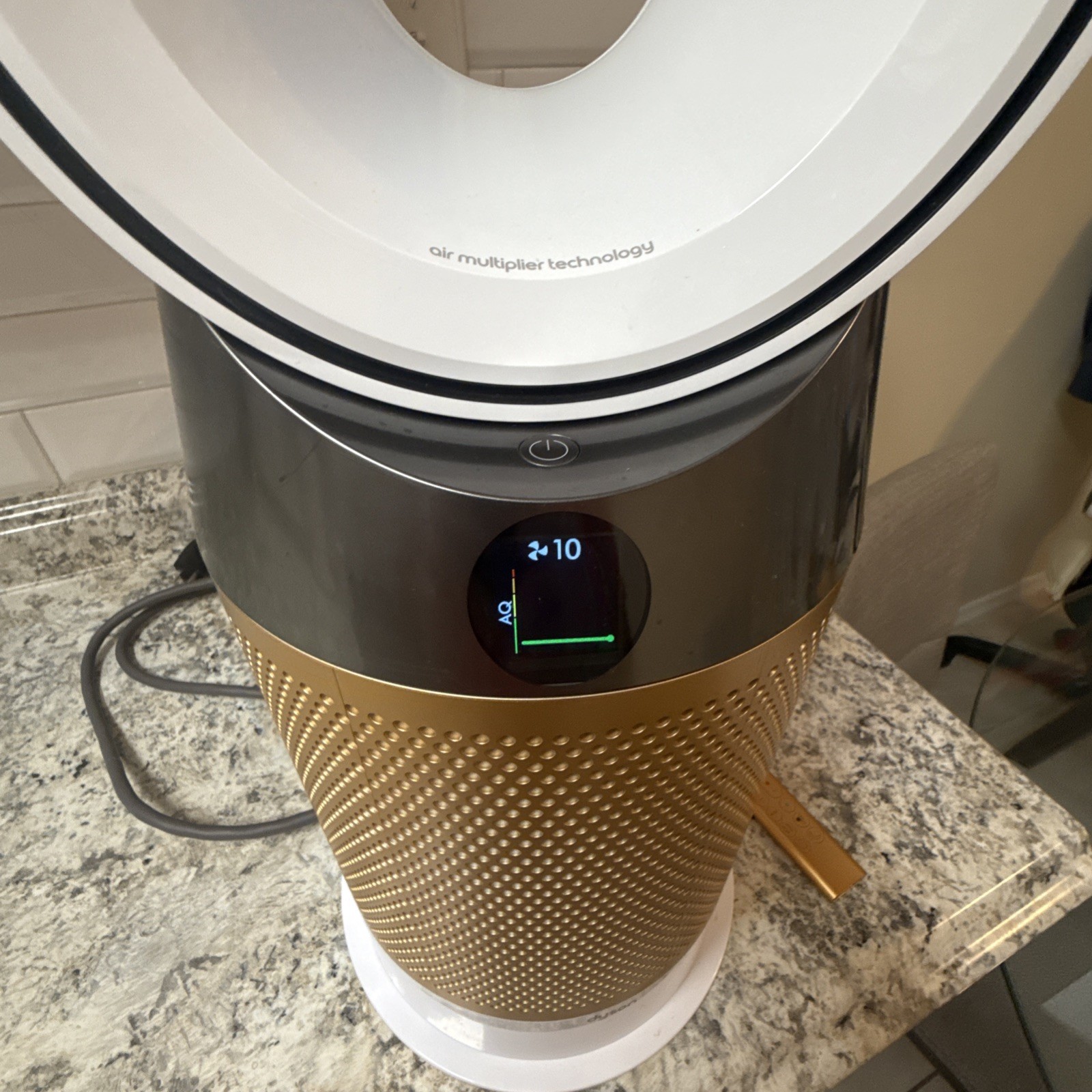 Dyson Purifier Hot+Cool Formaldehyde HP09 White/Gold Remote Perfect Working 100%