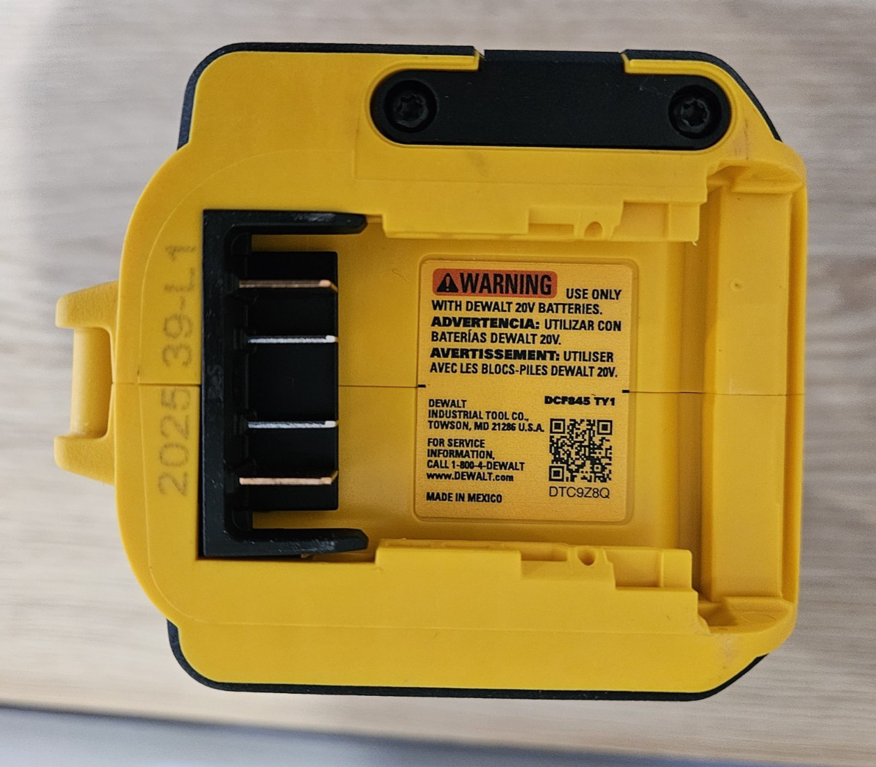 NEW DeWALT 20V Max Brushless 3-Speed 1/4″ Impact Driver DCF845B