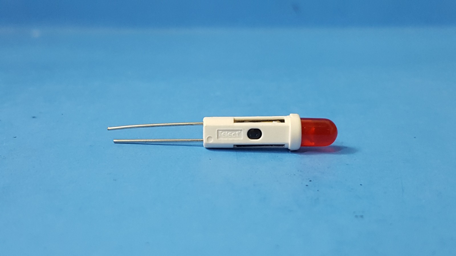 2pcs- Flashing Indicator Light, 114223-48VDC, TELECT, LED, RED, White Housing