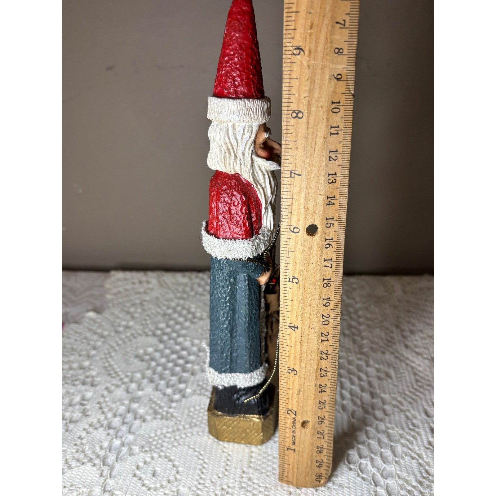 Vintage Folk Art Tall Slender Santa Claus Figurine Red Blue Holiday Decor 9.5in