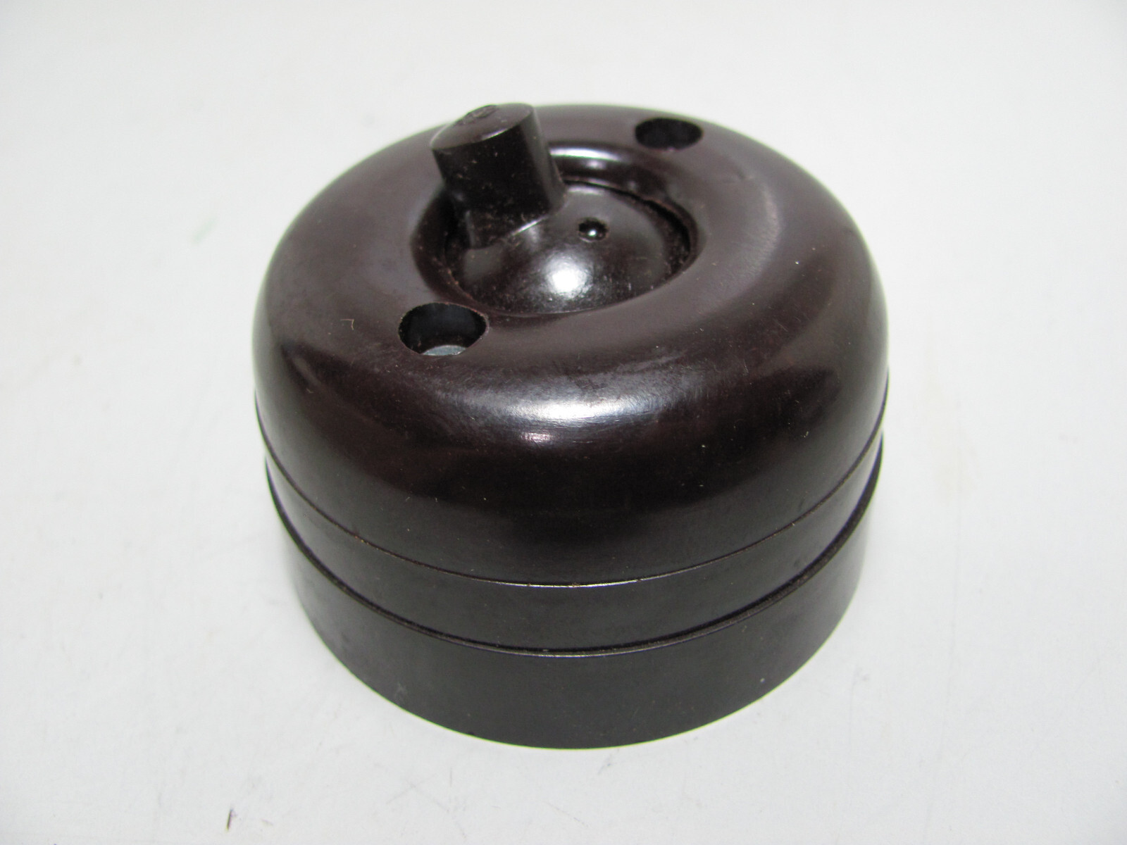 Ring Grip Bakelite Light Switch Double Pole 10 Amp 250 Volts NOS Large Body