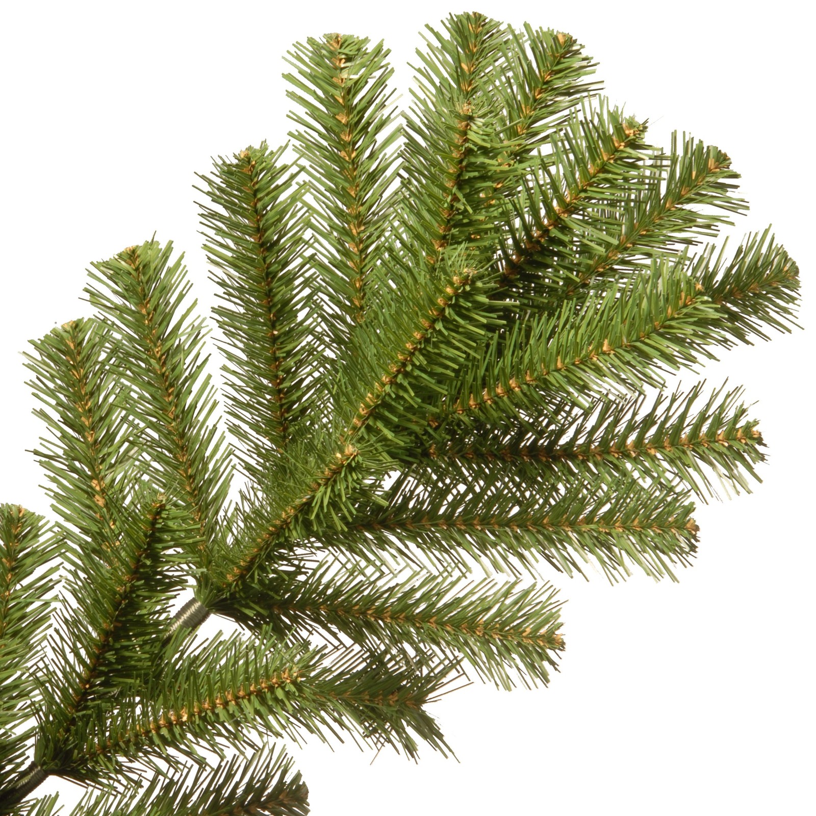 7.5 ft Unlit North Valley Spruce Artificial Christmas Tree, 1,346 Tips, Inclu…