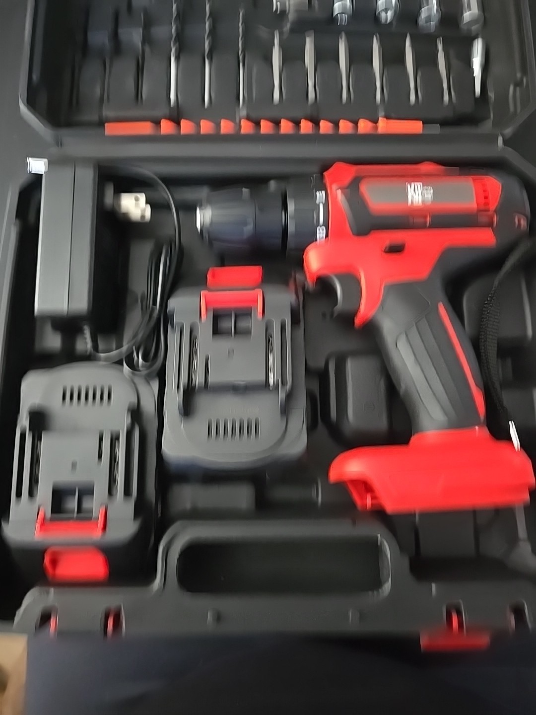 21V Electric Drill Power Cordless 10mm Screwdriver Drill Set With 2 Batteries