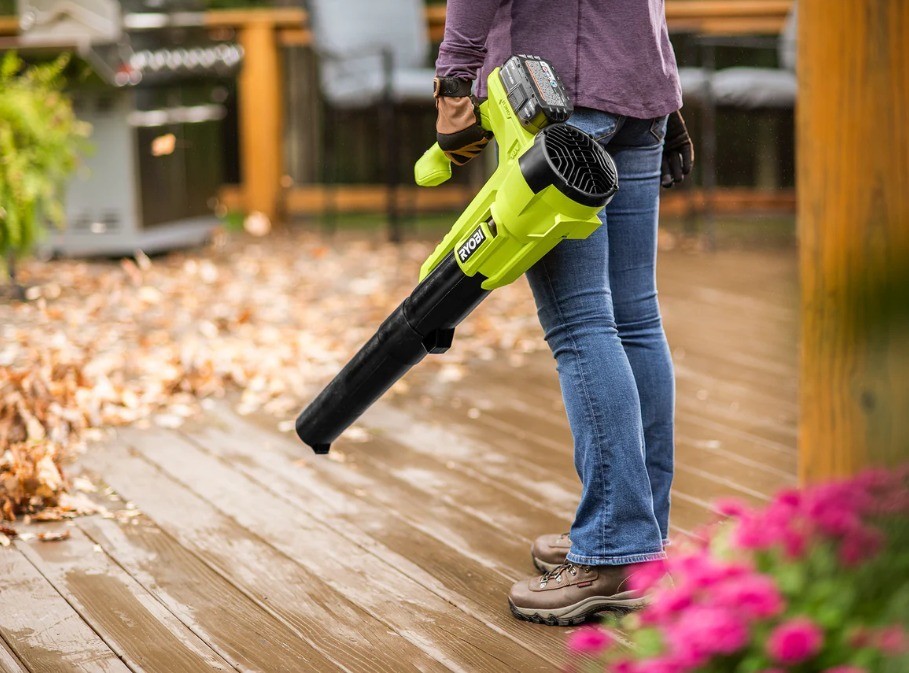 RYOBI 18V ONE+ 250 CFM Cordless Leaf Blower Tool Only (No Battery Charger)
