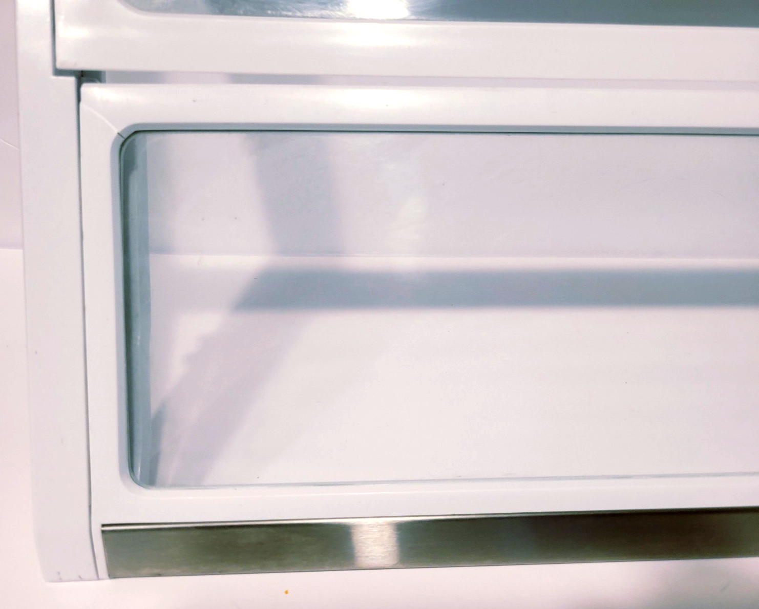 Samsung Refrigerator Split Glass Shelf Part # DA97-08463A Slide 16″ L & 13.5″ W