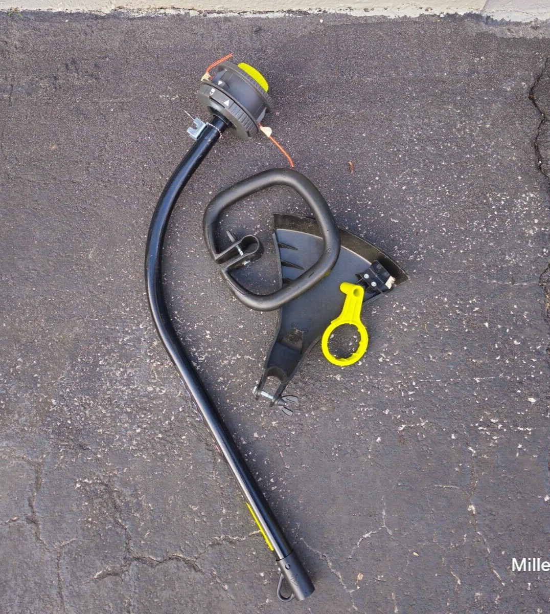 RYOBI Expand-It String Trimmer Curved Shaft w/ Bump Head & Cover – OPEN BOX
