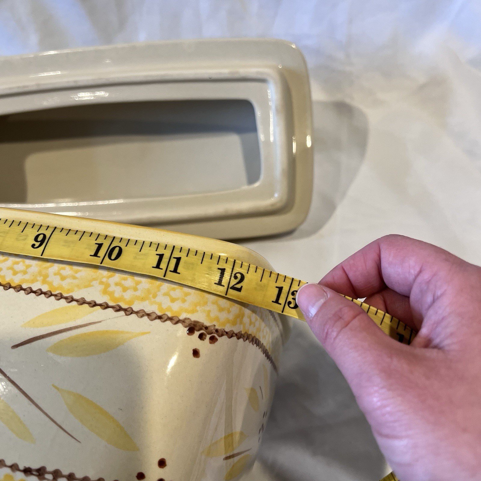 Temp-tations Old World Yellow Covered Bread Box 13” Tara Ovenware Vintage