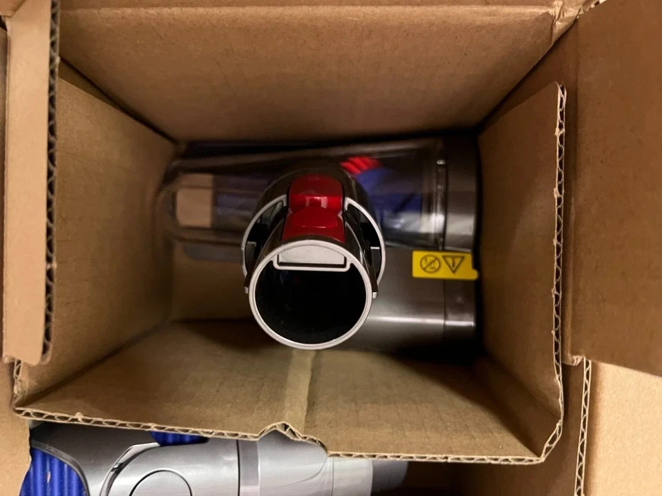 Dyson V15s Detect Submarine Absolute Wet And Dry Vacuum Cleaner Gold Brand New