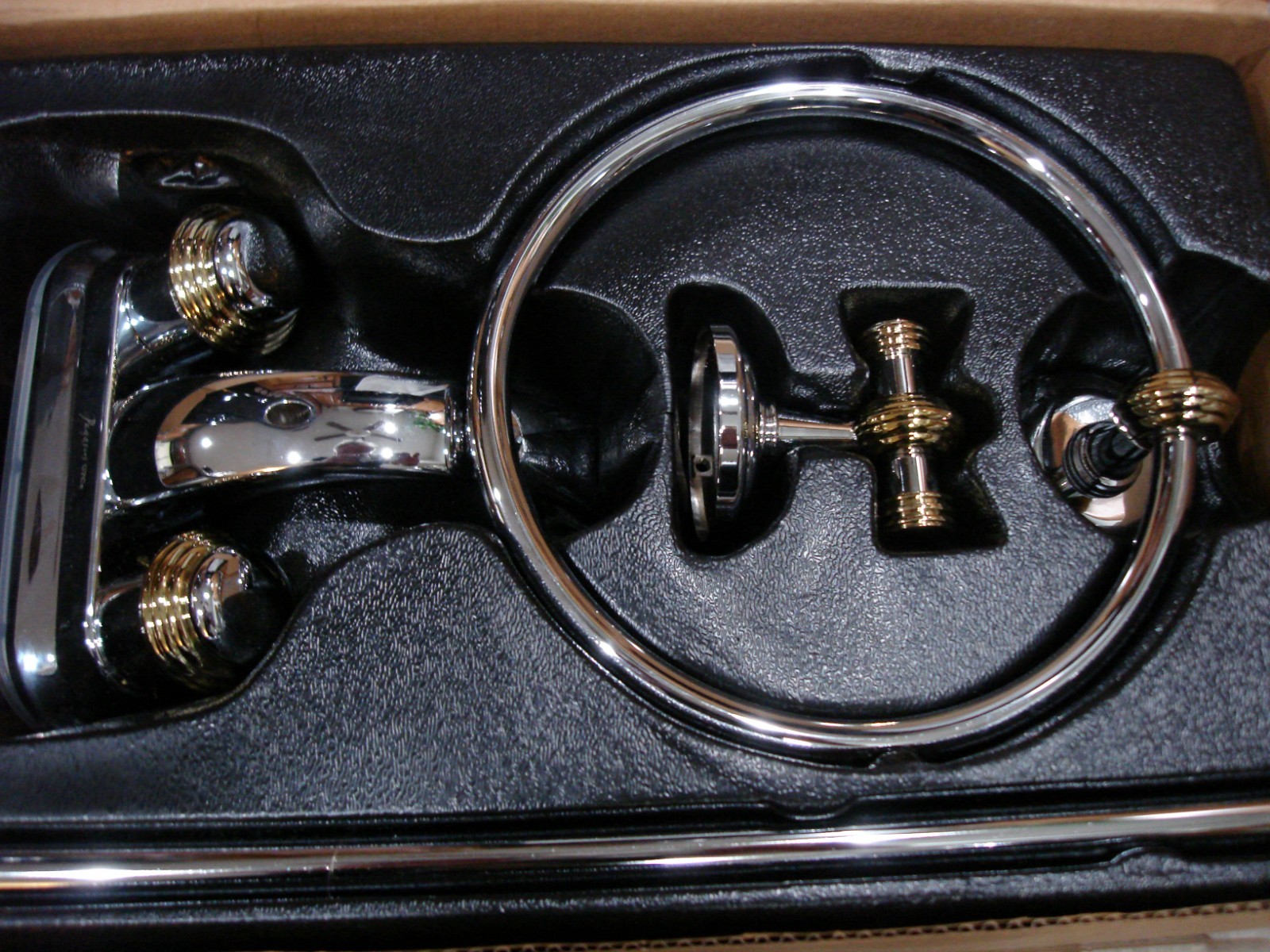Pegasus 4000 Series Polished Chrome & Brass Bathroom Faucet & Acc. Kit 559 167G