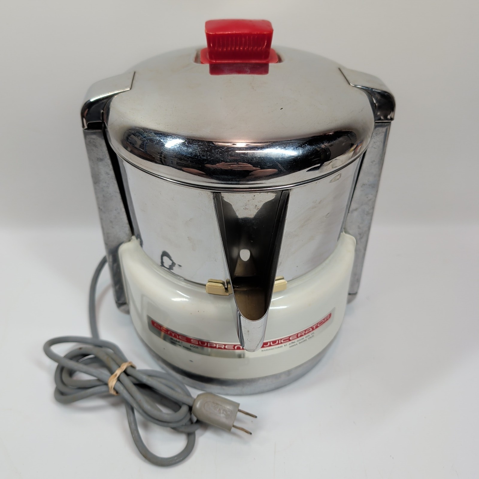 Vintage ACME Supreme Juicerator Model 6001 Centrifugal Juicer White Chrome Red