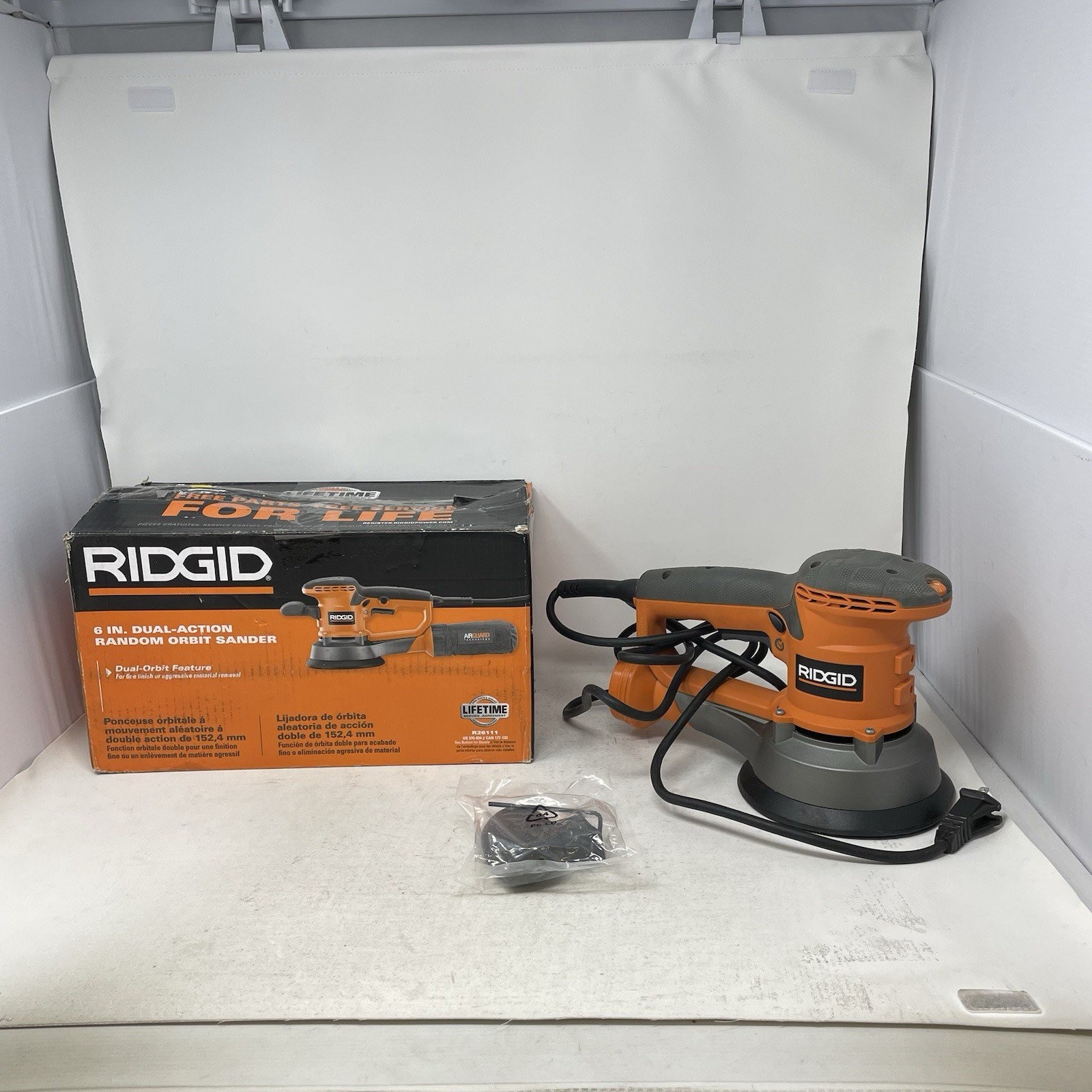 Ridgid Corded 6 in. Variable Speed Random Orbital Sander R2611