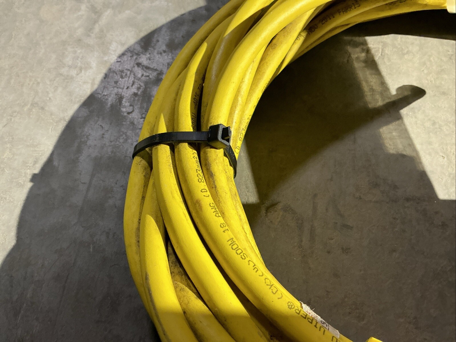Jameson Corp. Sylvania Stubby Light 31-1350E 13 Watt 25ft Cable