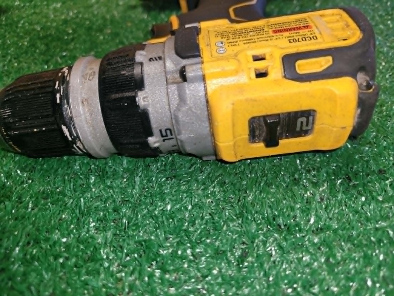 Dewalt DCD703 3/8″Drill , DCF813 Impact, 2 Batteries 2.0 & 1.3AH