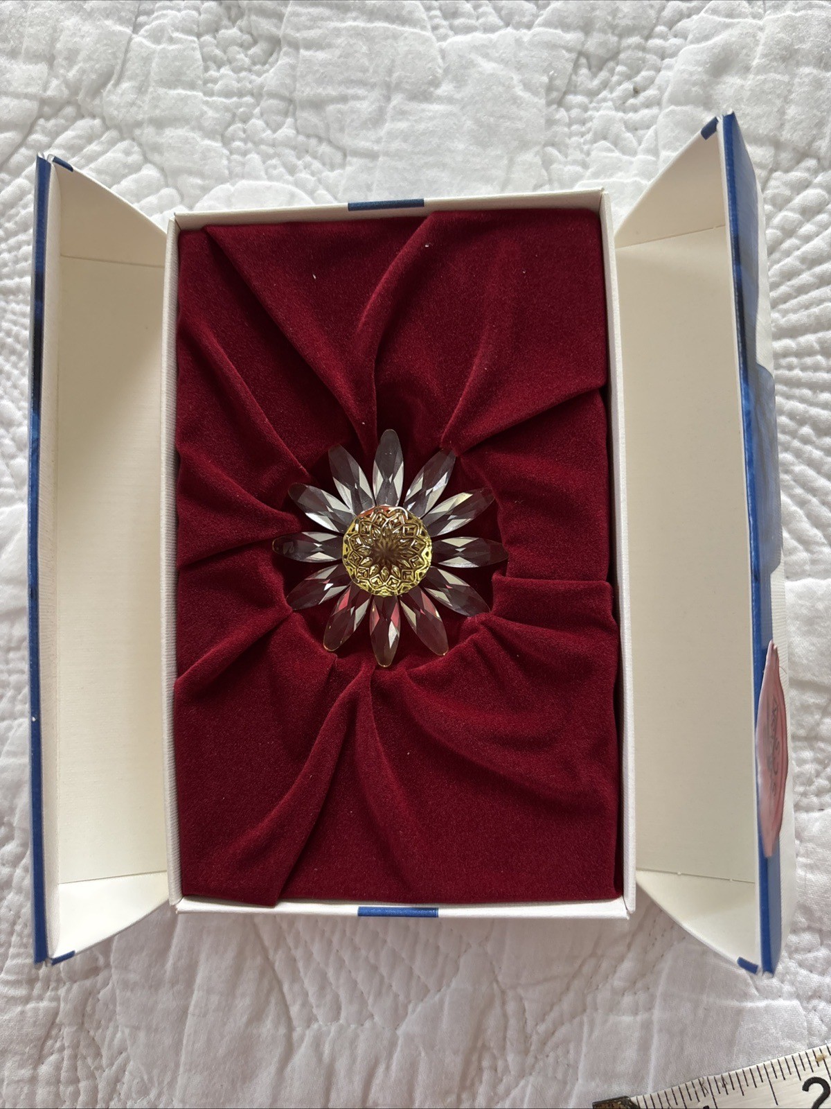 Swarovski Figurine Flower – Marguerite. Yellow 5cm. Original packaging.