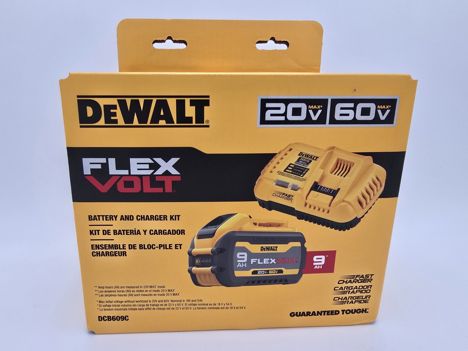DeWALT 20V/60V MAX FLEXVOLT Lithium-Ion 9Ah Battery & Fast Charger Kit DCB609-C