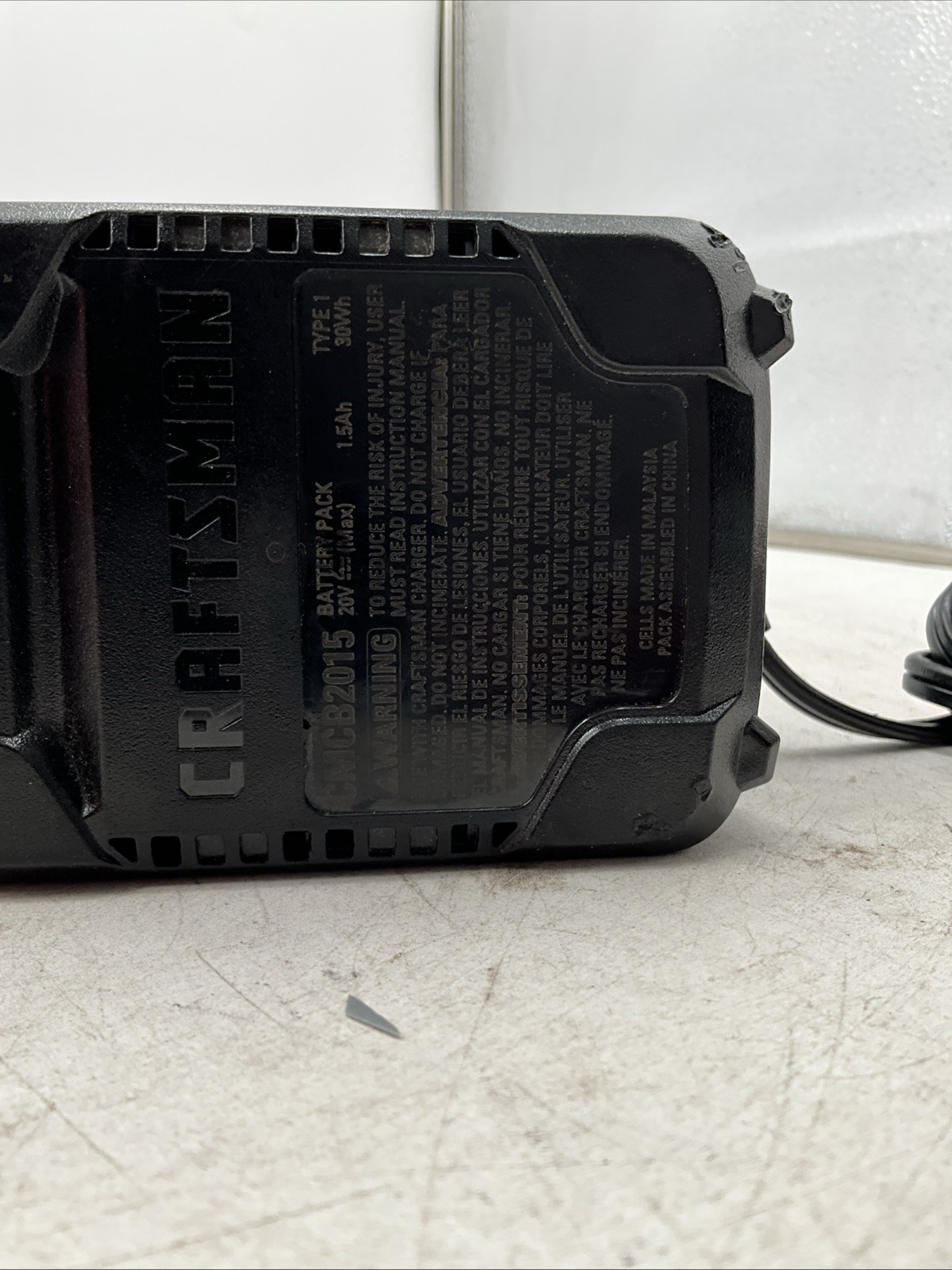 Craftsman V20 1.5 Ah Lithium Ion Battery CMCB2015 & Charger CMCB101