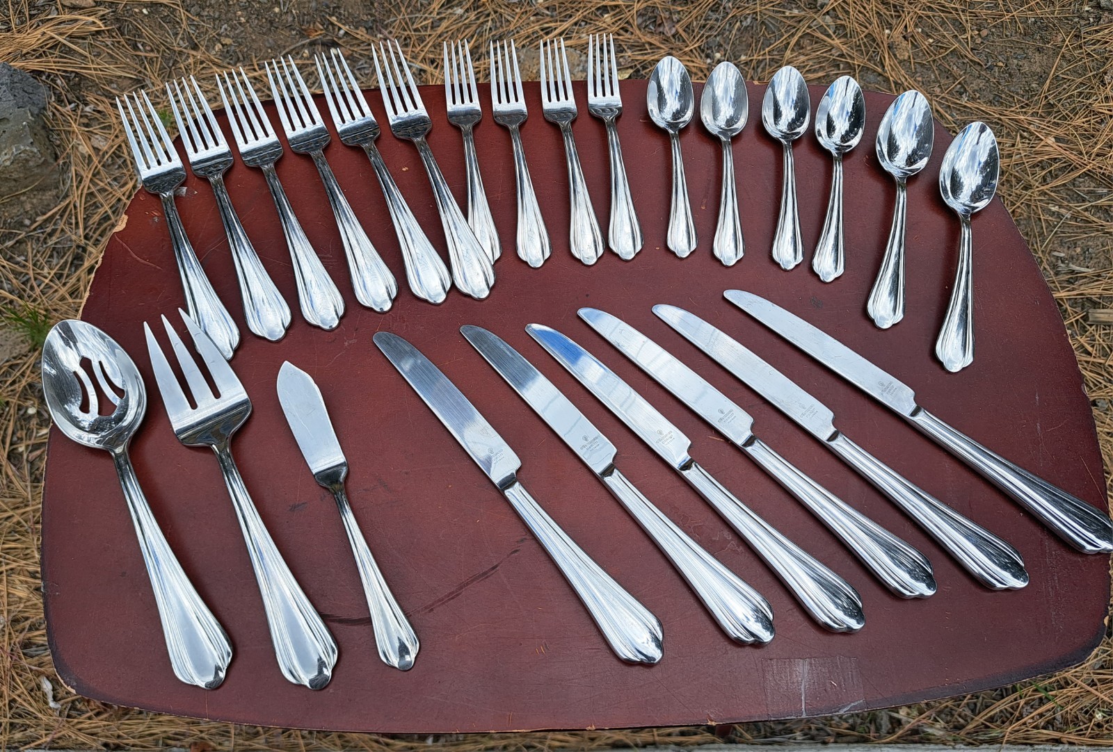 Waterford LINEAR 18/10 Stainless Flatware Vietnam Lot Of 25 Pieces