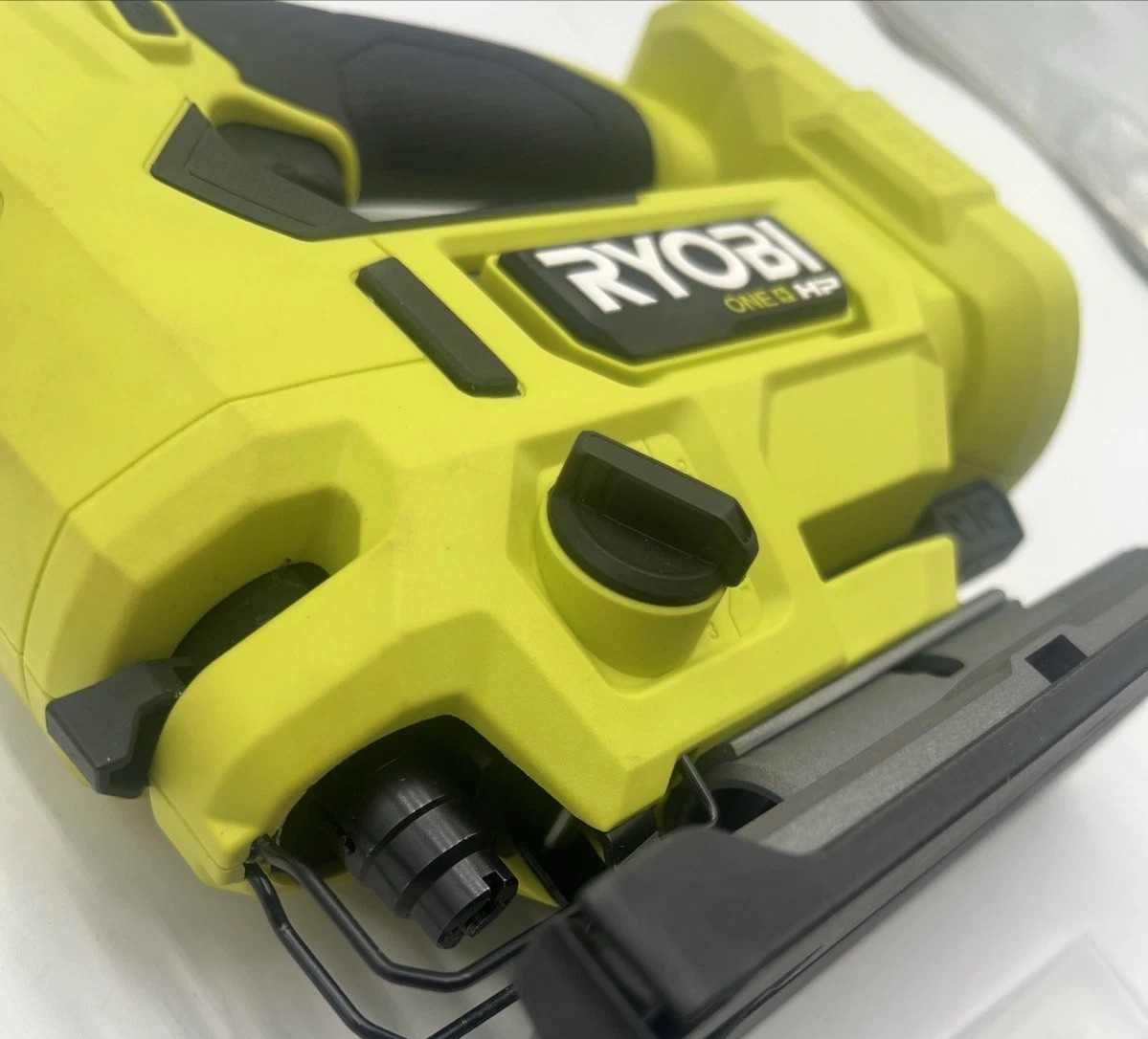 (FOR PARTS) Ryobi PBLJS01B One HP 18v Brushless Cordless Jig Saw – Tool Only