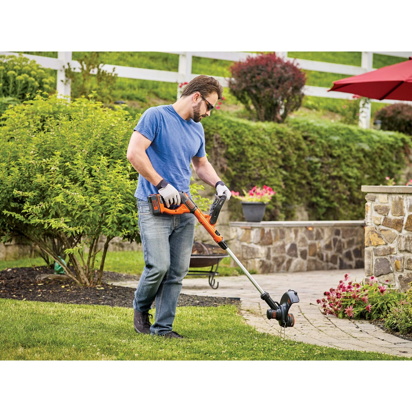 BLACK+DECKER 40V Max Lithium String Trimmer – LST140C