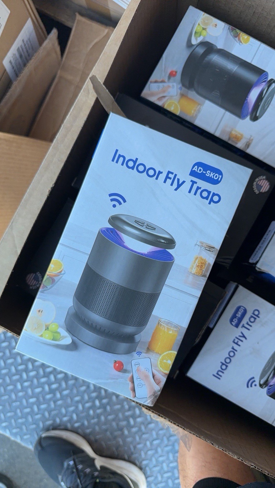 BUGBOW Indoor Fly Trap Mosquito Gnat Fruit Fly Insect Catcher Remote Control