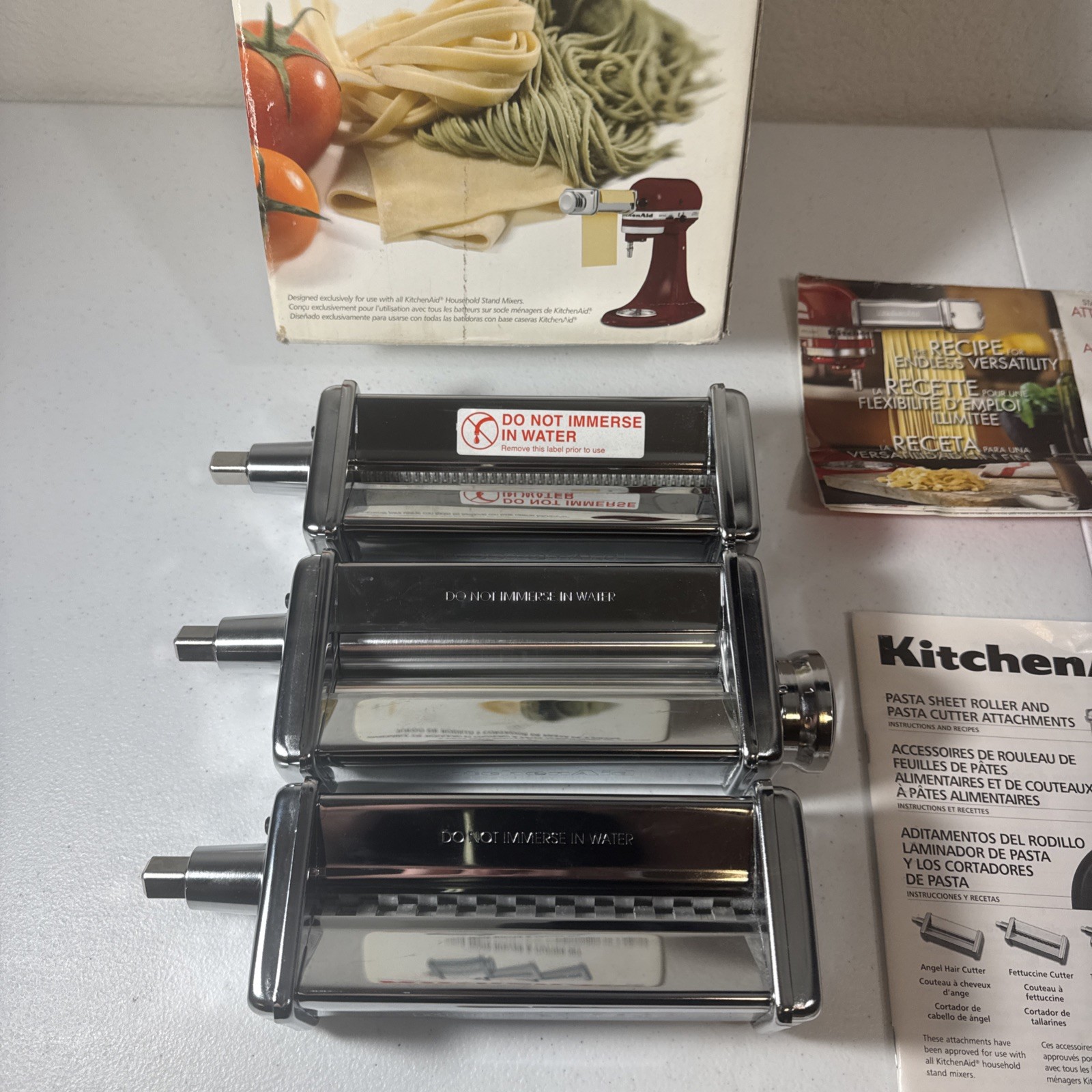 Kitchen Aid 3 Piece Pasta Roller & Cutter Made in Italy Read Description