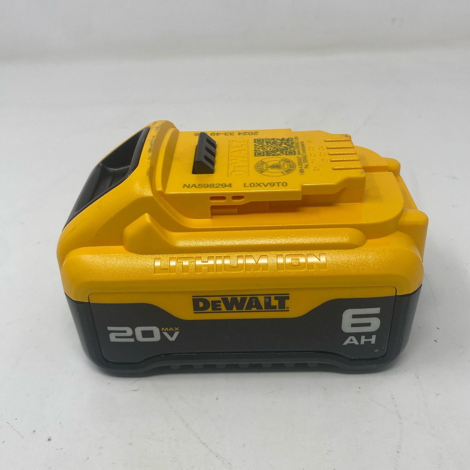 DEWALT 20V MAX XR 6Ah Li-Ion Battery DCB206 Yellow/Black