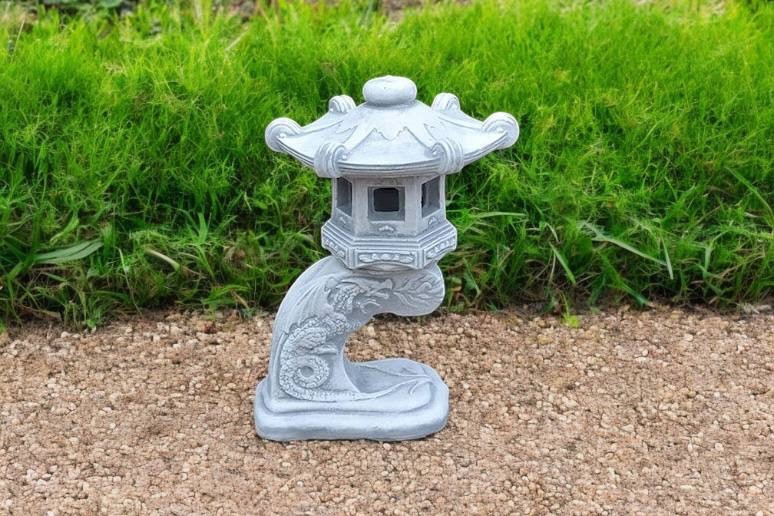 Concrete Japanese Lantern Garden Statue Outdoor Zen Decor Pagoda Sculpture