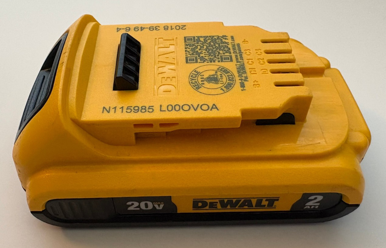 DeWalt DCB203 20V Battery Pack 2.0Ah 40Wh