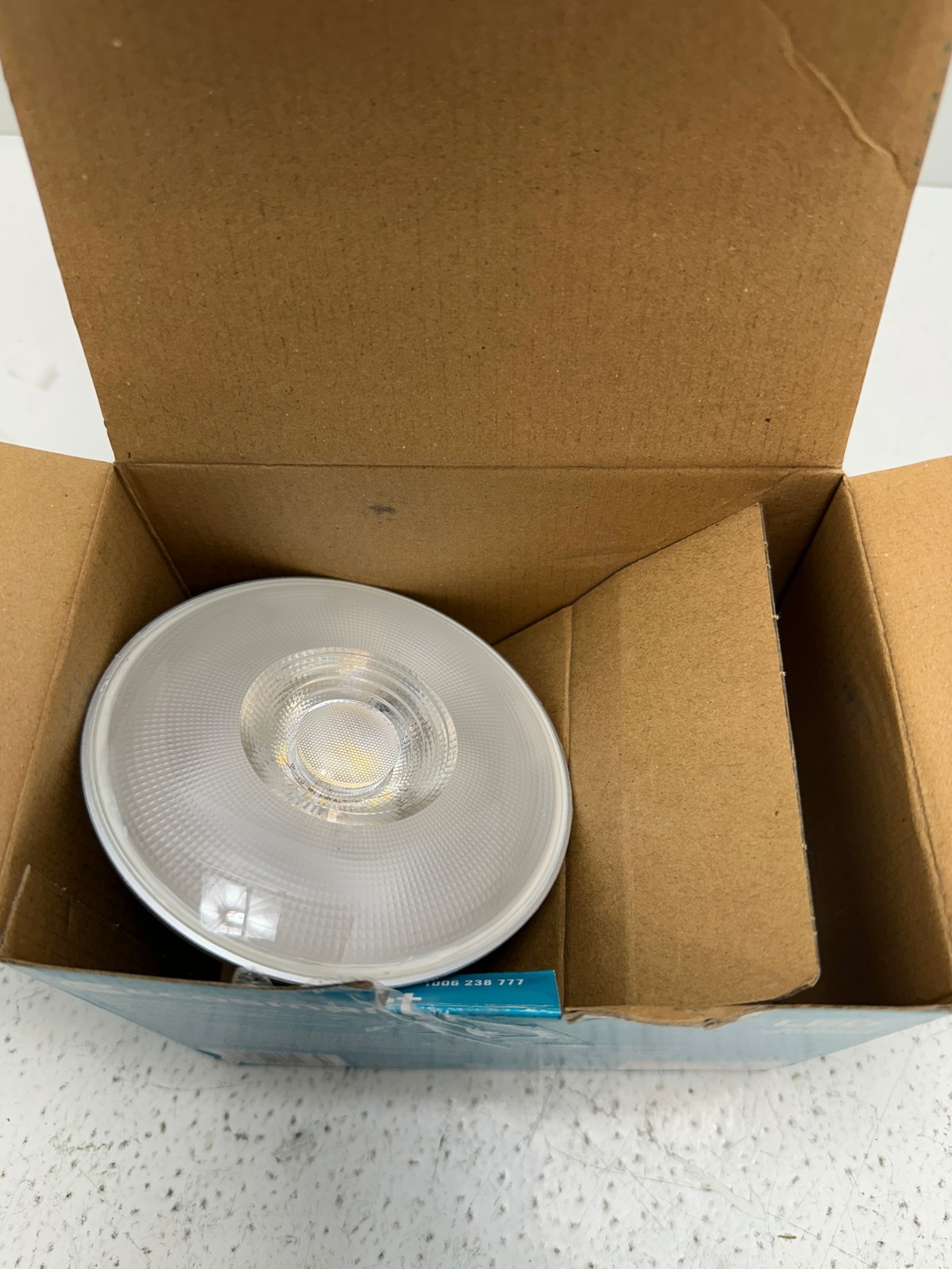 EcoSmart 150W Replacement LED Flood Light Bulbs 1575 Lumens Daylight PAR38 2Pack