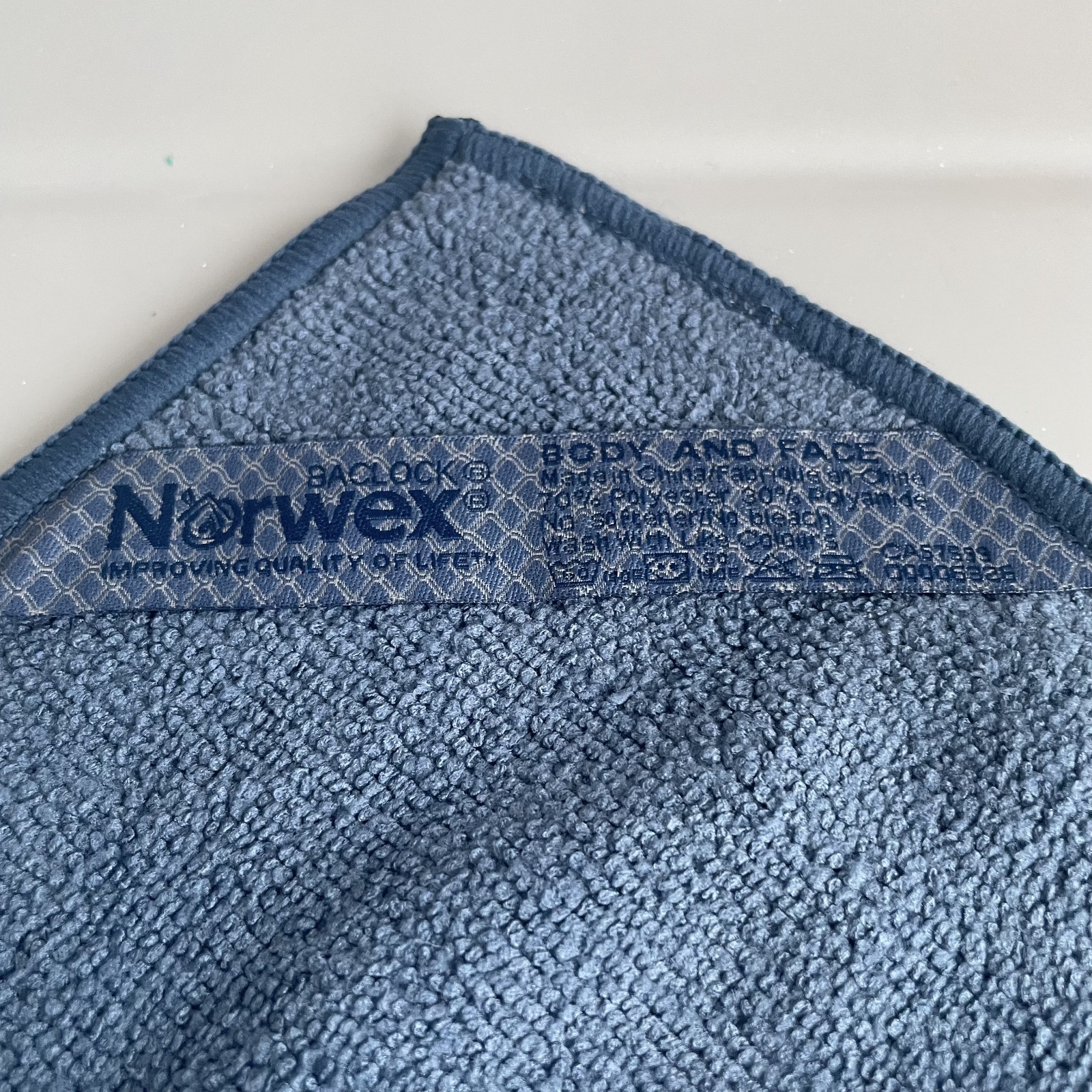 Norwex Body and Face Pack with BacLock – Ultra Soft Microfiber Cloths, Set of 3