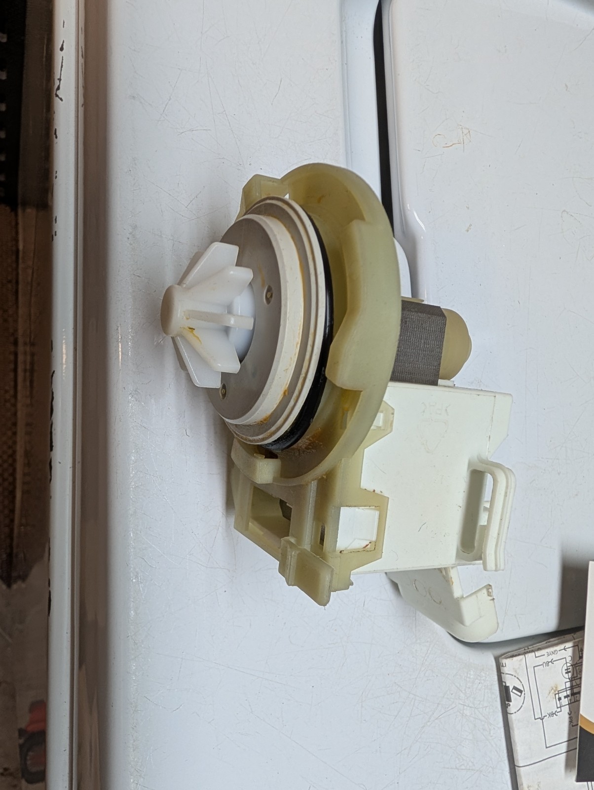 Bosch Dishwasher Drain Pump 00642239 used for 3 months