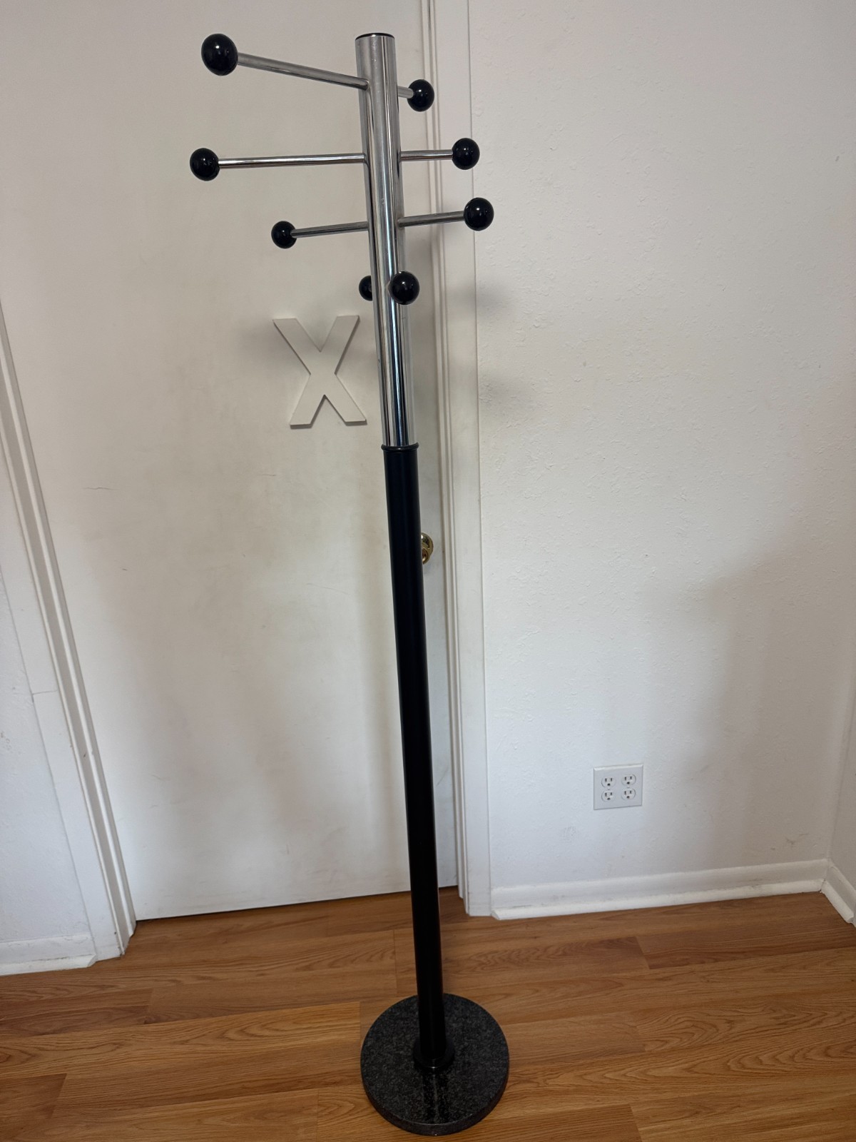 Rare vintage Standing 12″ marble base Coat Rack Space Age MCM Italian Atomic 69″