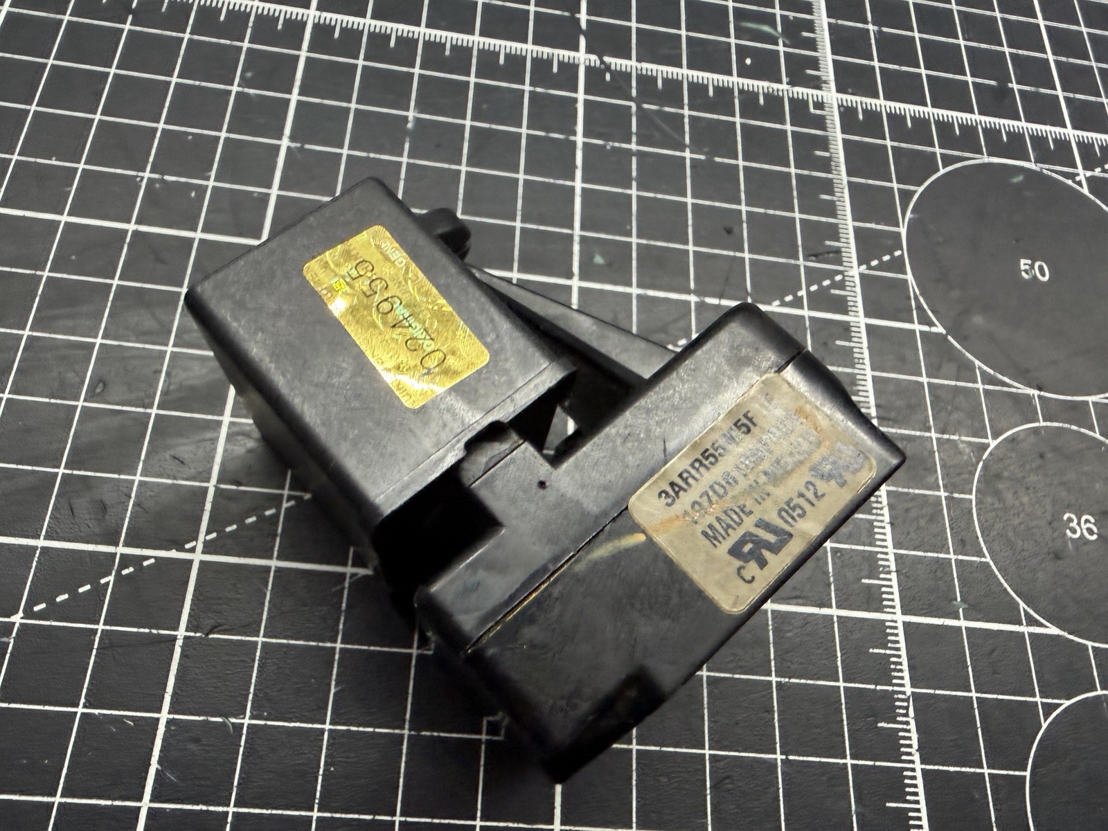 GE Refrigerator Relay P# 197D6189P003