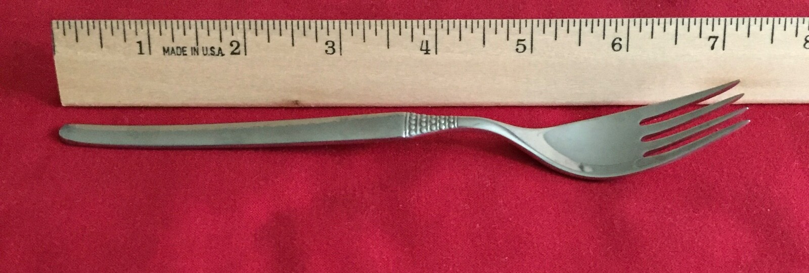 Wilkens Unknown Beaded Bands Slender Handle Salad Fork 7 1/8″ Stainless Steel