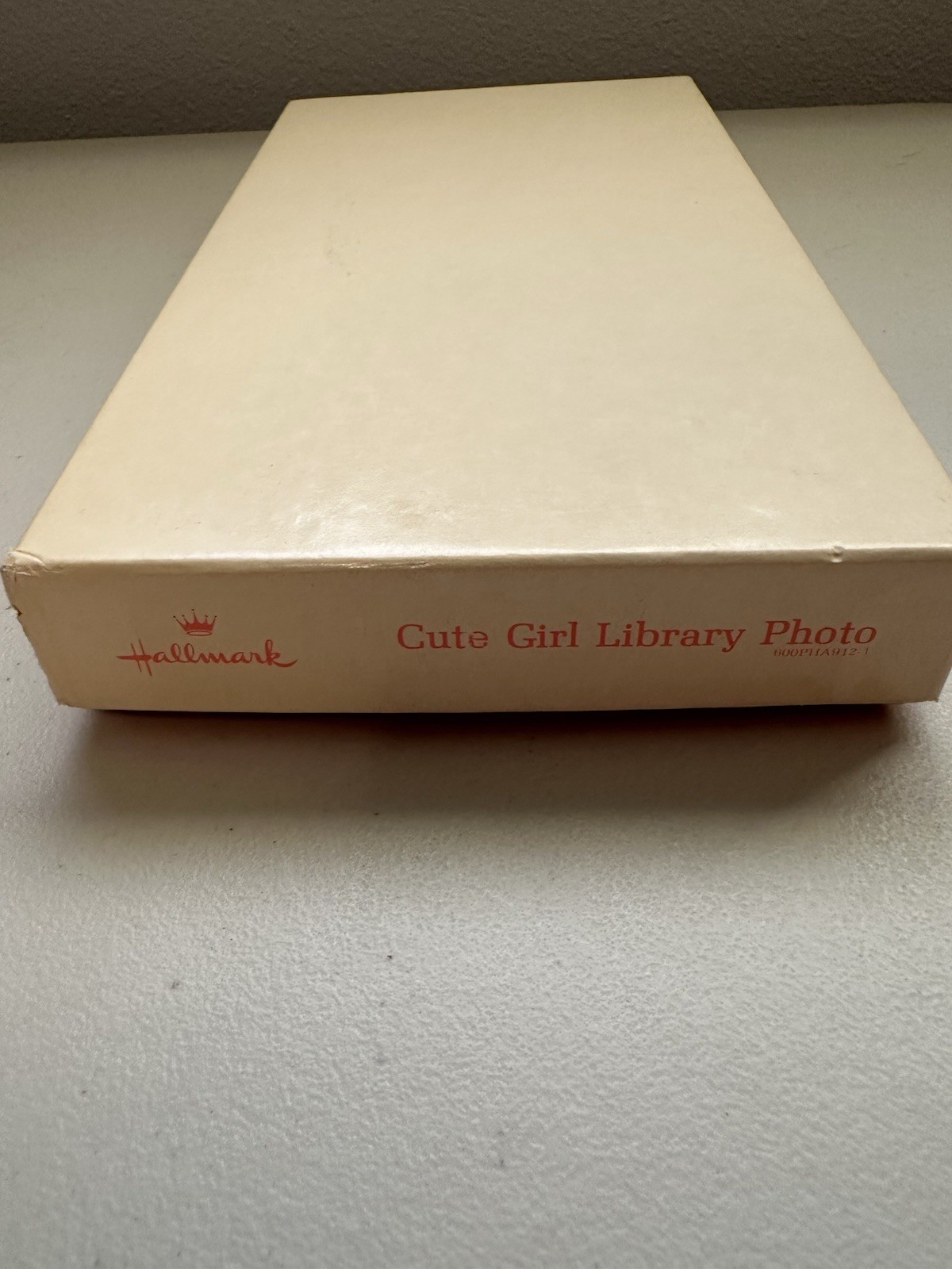 Vintage 1972 Hallmark Flower Girl Photo Album Holds 72 3.5in X 3.5in Photos