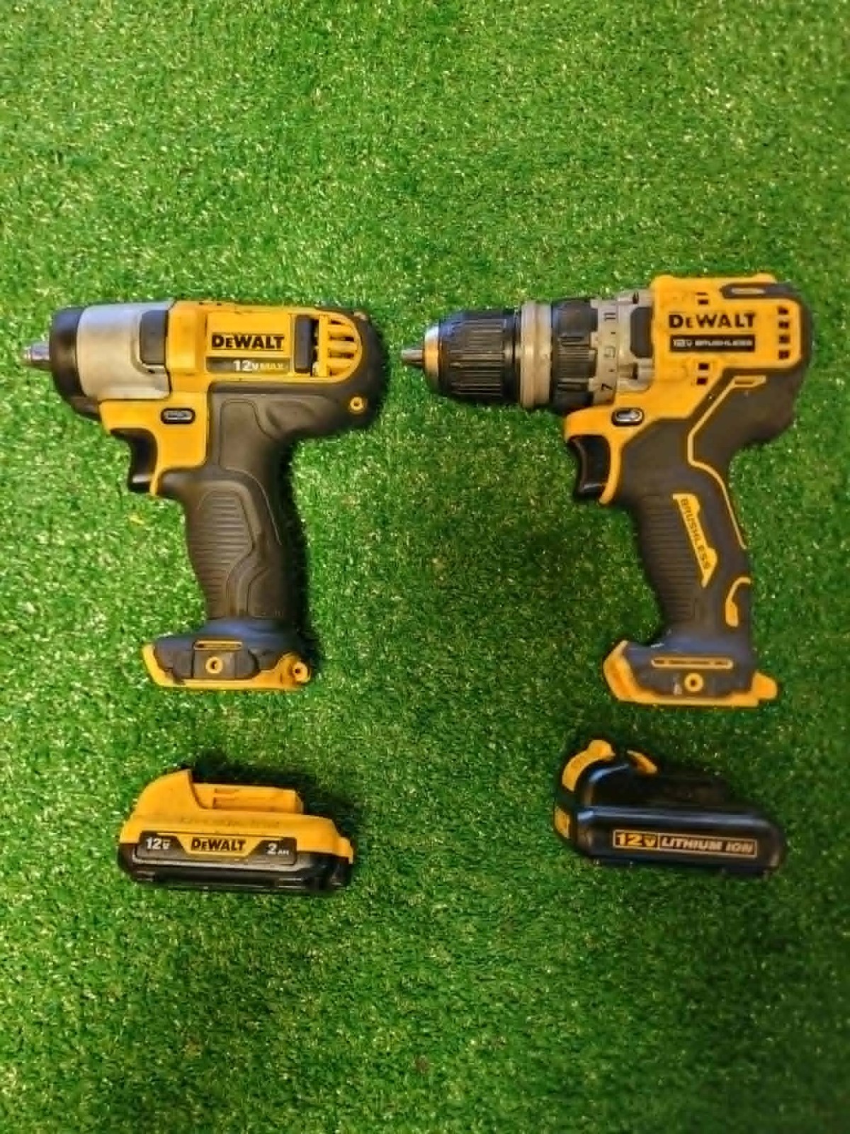 Dewalt DCD703 3/8″Drill , DCF813 Impact, 2 Batteries 2.0 & 1.3AH